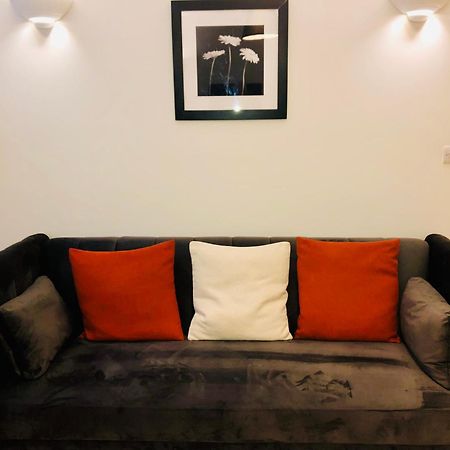 Luxury Apartment In The Heart Of 巴斯 外观 照片