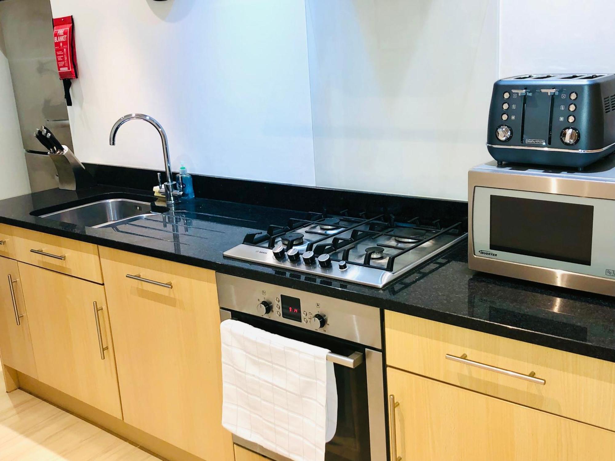 Luxury Apartment In The Heart Of 巴斯 外观 照片